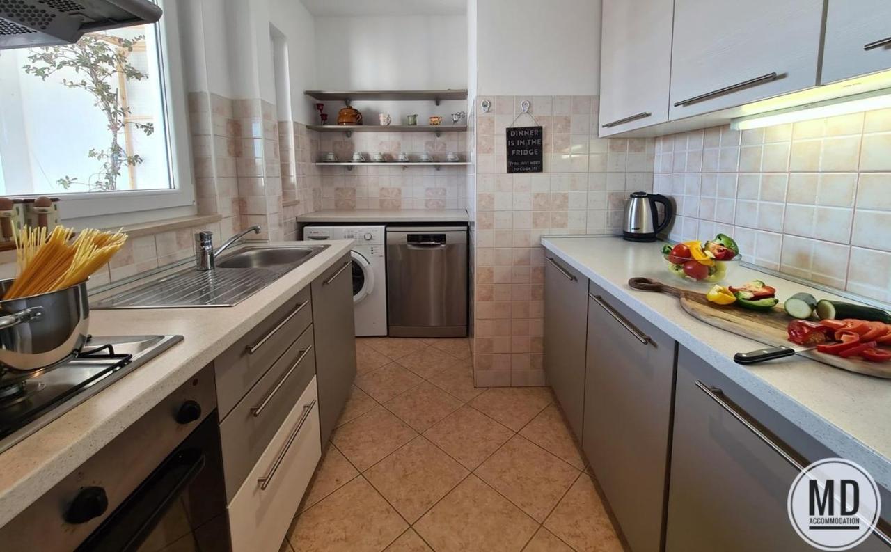Apartment Valery Пула Екстериор снимка