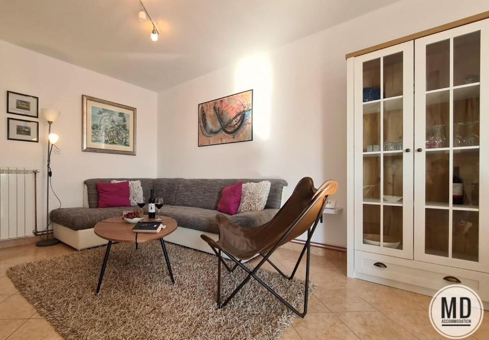 Apartment Valery Пула Екстериор снимка